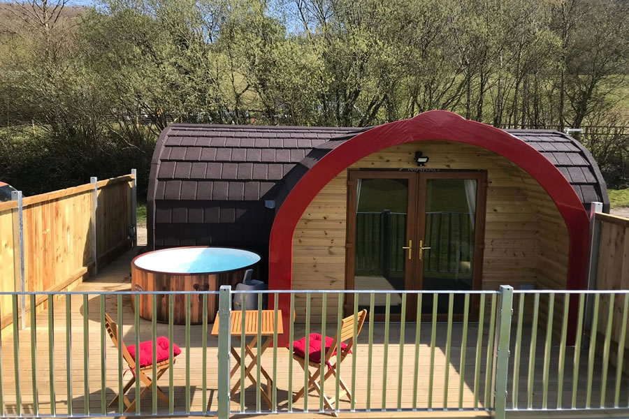 The Cennen luxury glamping pod with private hot tub near Llandeilo